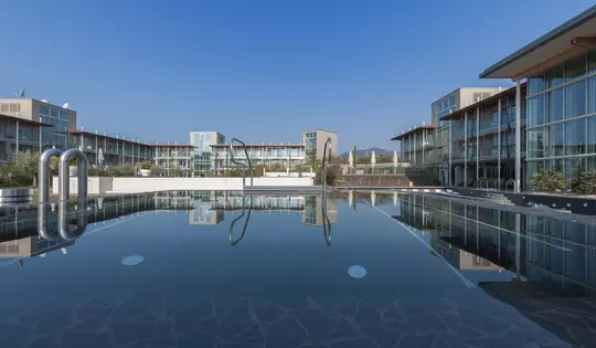 Eikon di Vimar per Aqualux hotel - piscine esterne