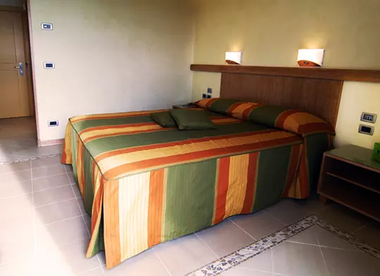 Hotel golf resort castellaro idea camera da letto