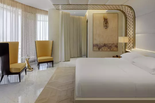 Hotel Hyatt Centric Tiara Dubai Eikon Evo Vimar bedroom