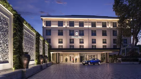 Porte cochere Shangri-La Bosphorus Idea Vimar