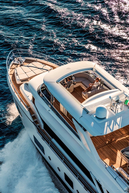 Navetta 73 Absolute 07