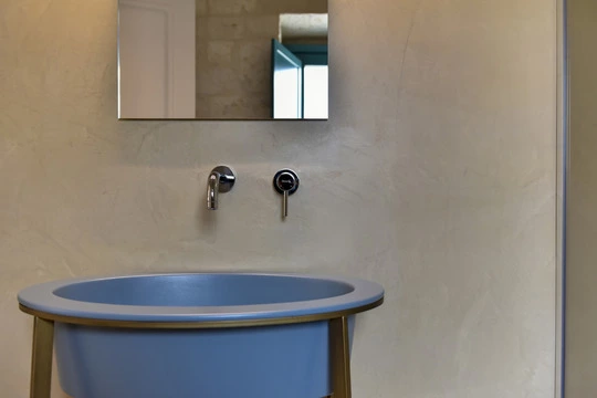 Referenza Hotel Borgo Aratico Puglia Vimar Arké lavabo