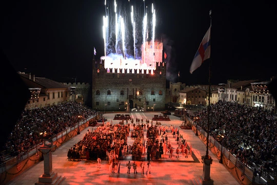 Vimar Piazza Castello Partita Scacchi Marostica 2016 Fuochi